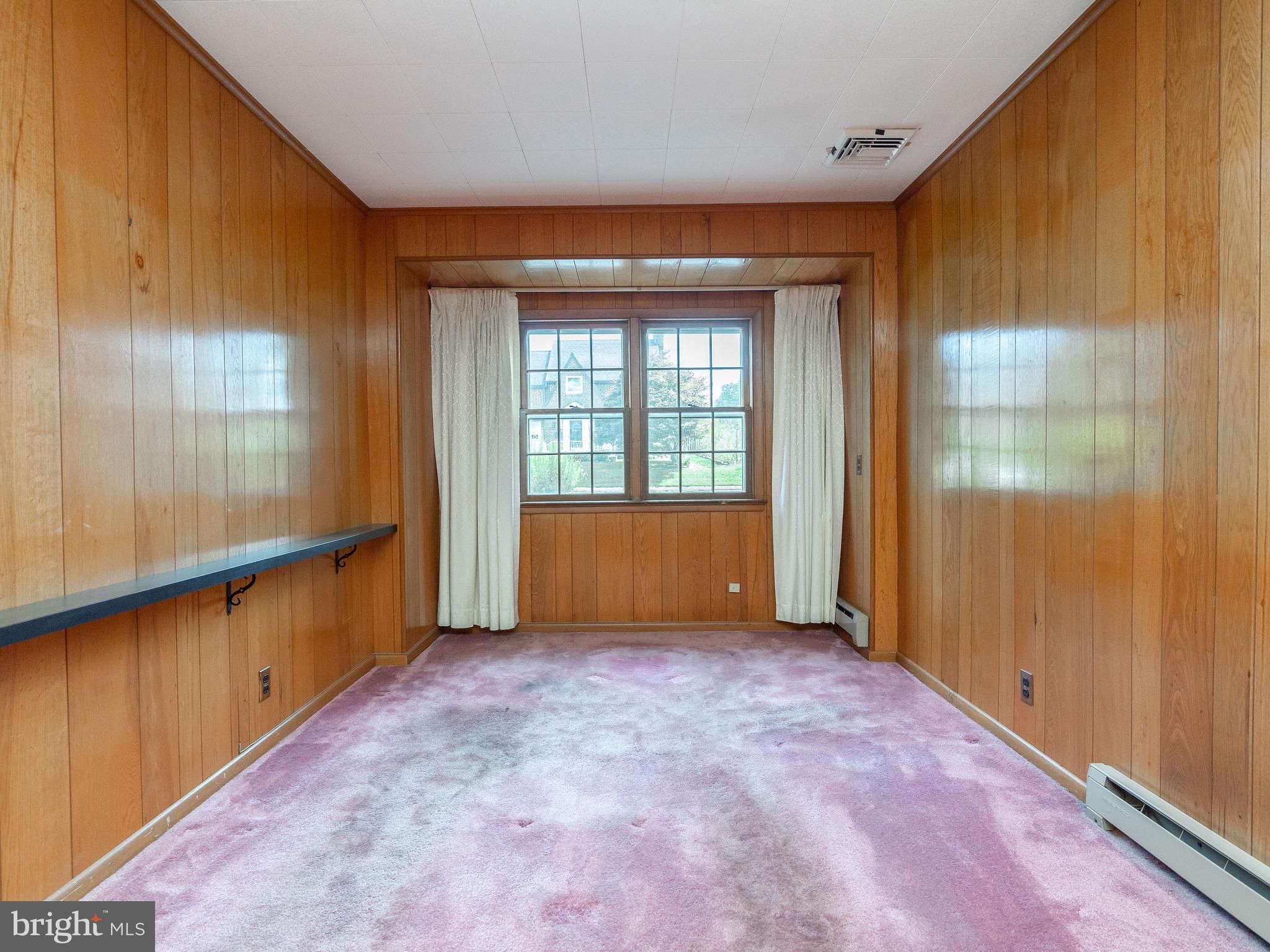 177 Friendship Road Drexel Hill, PA 19026 - Photo 10 of 20 Family Rm/Office/Potential Main Floor BR