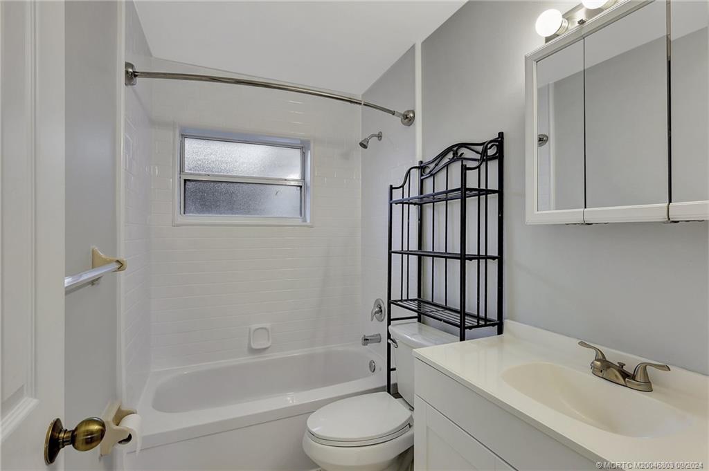 1900 Southeast Madison Street Stuart, FL 34997 - Photo 27 of 34 Gallery Image 27