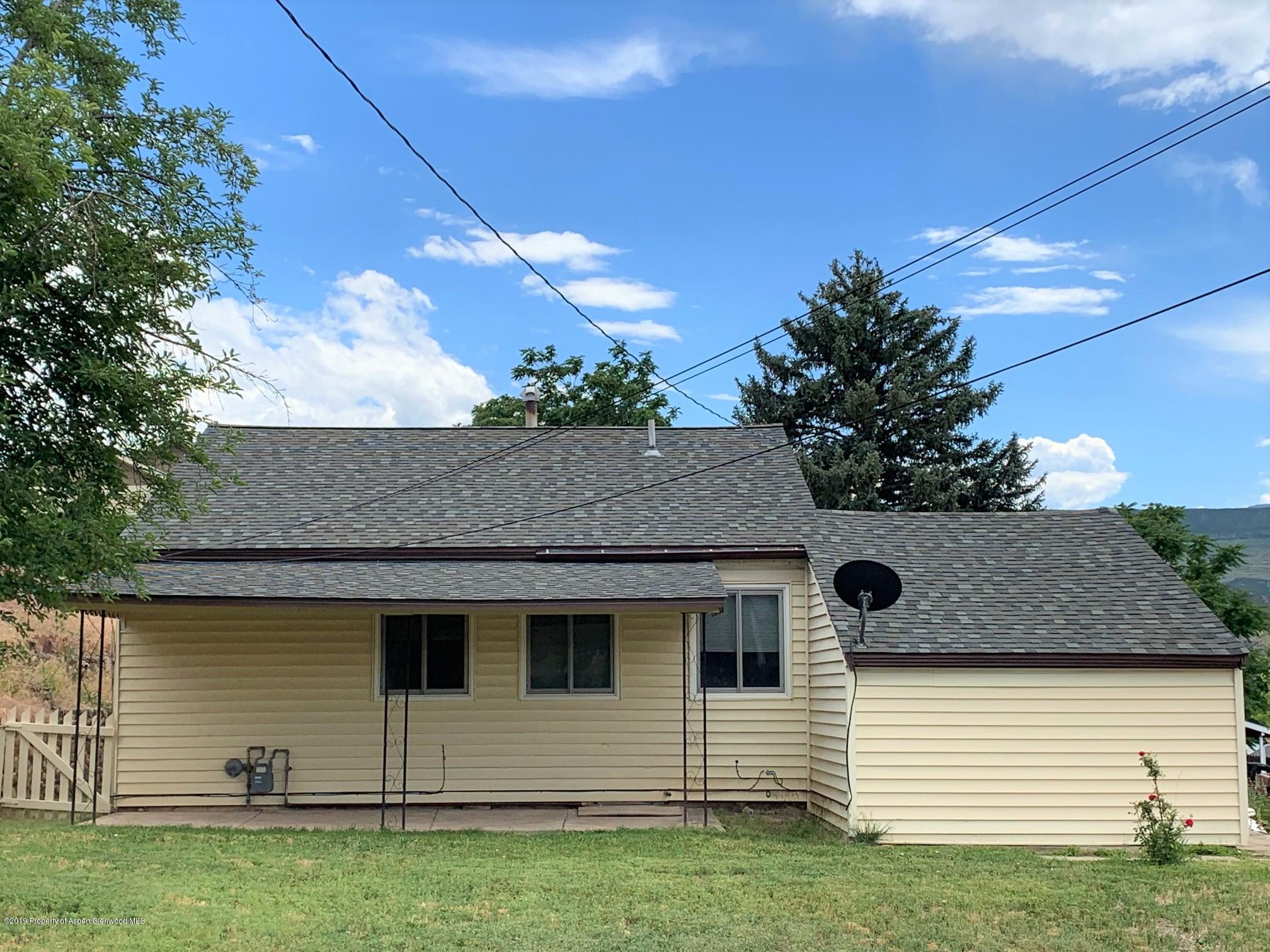 422 East 10th Street Rifle, CO 81650 - Photo 17 of 19 back & patio