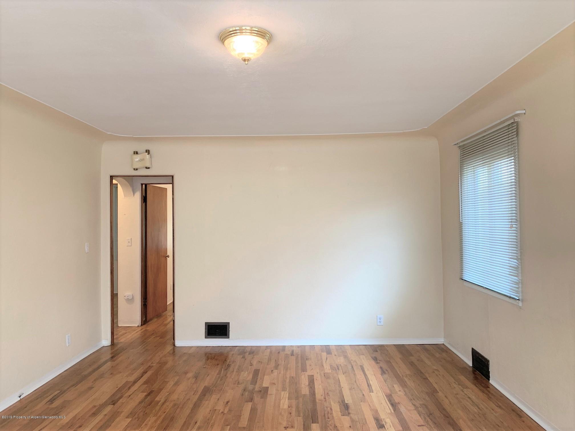 422 East 10th Street Rifle, CO 81650 - Photo 4 of 19 living room 3