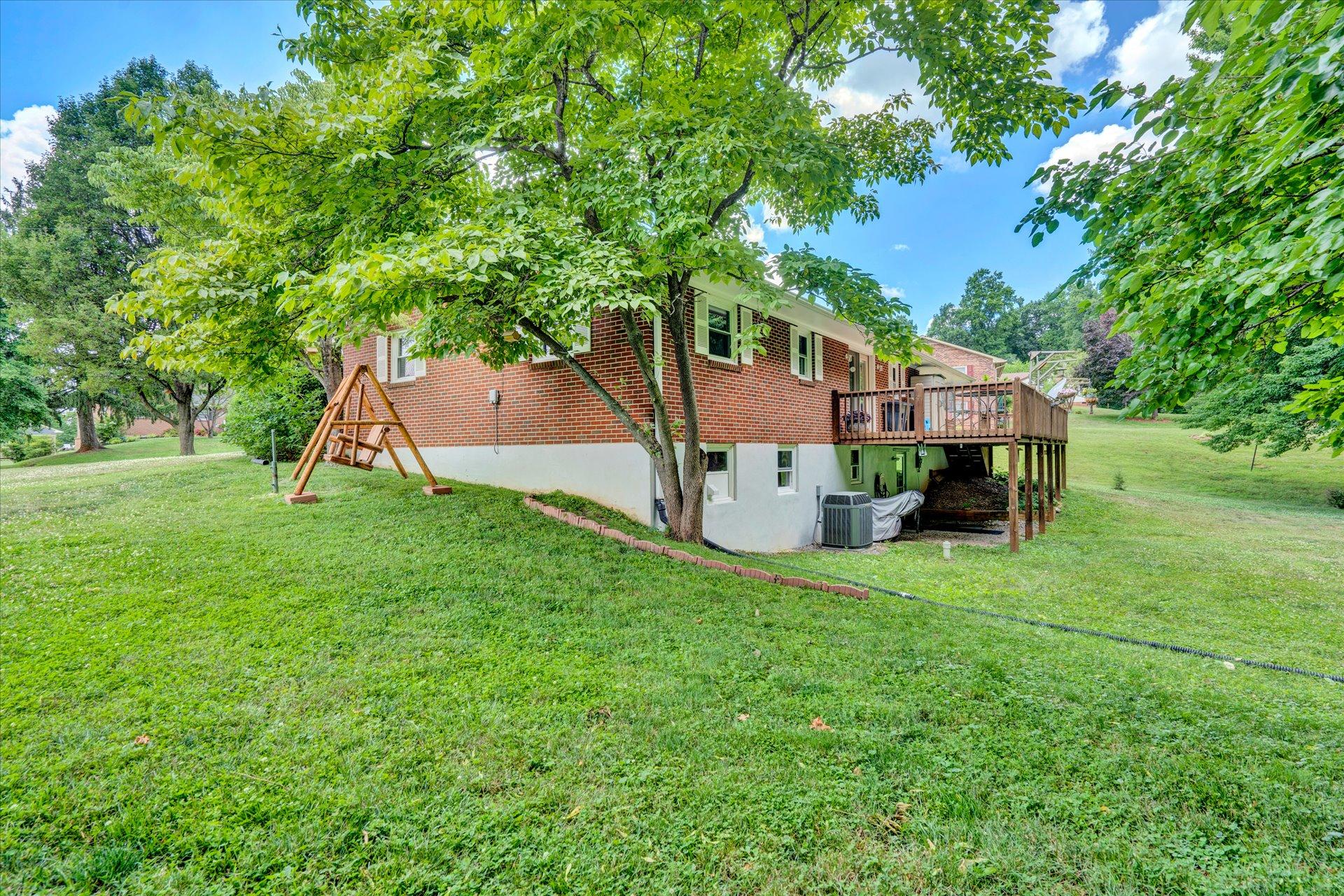 100 Cornell Road Rocky Mount, VA 24151 - Photo 3 of 28 28-Shows Great 100 Cornell Rd (28 of 30)