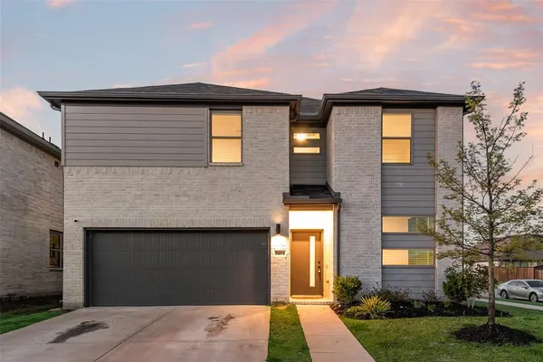 $338,000 | 3404 Flatiron Drive, Royse City, TX 75189