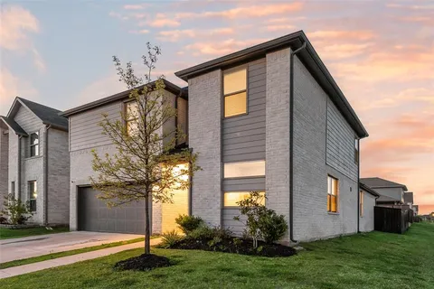 $338,000 | 3404 Flatiron Drive, Royse City, TX 75189