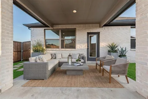 $338,000 | 3404 Flatiron Drive, Royse City, TX 75189