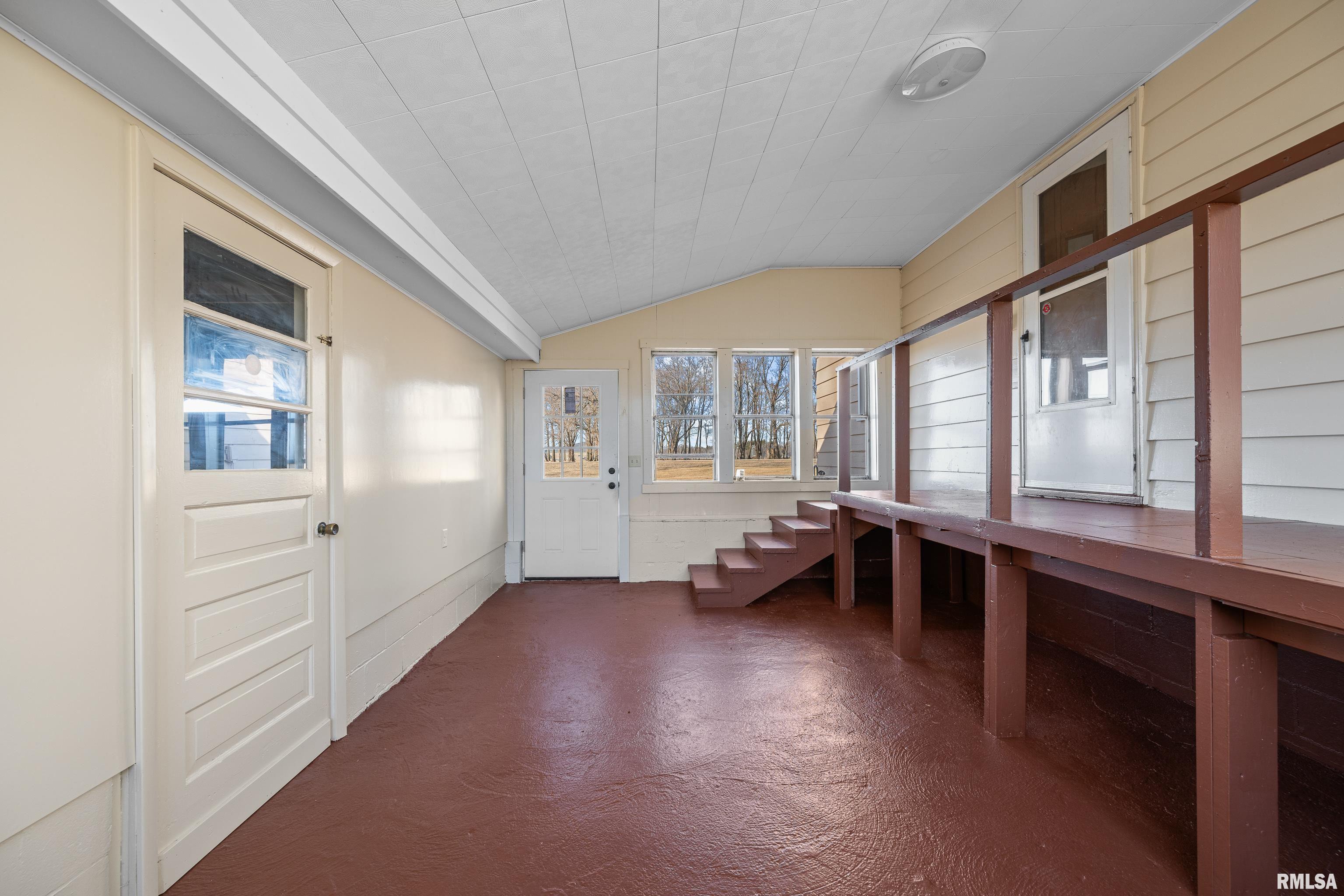 10290 1 Mile Road Thomson, IL 61285 - Photo 20 of 24