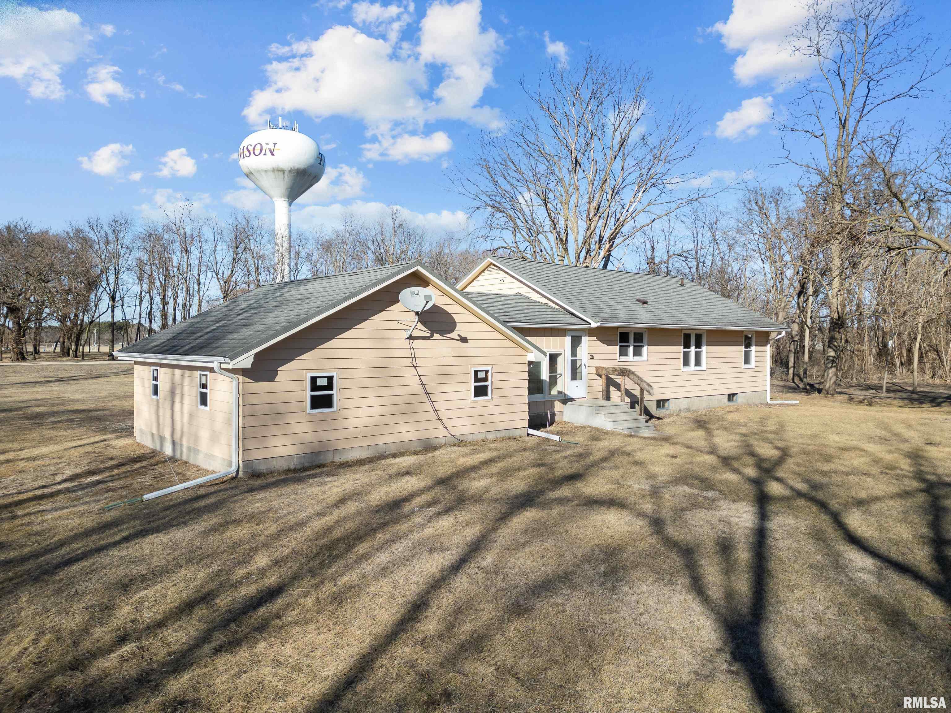 10290 1 Mile Road Thomson, IL 61285 - Photo 3 of 24