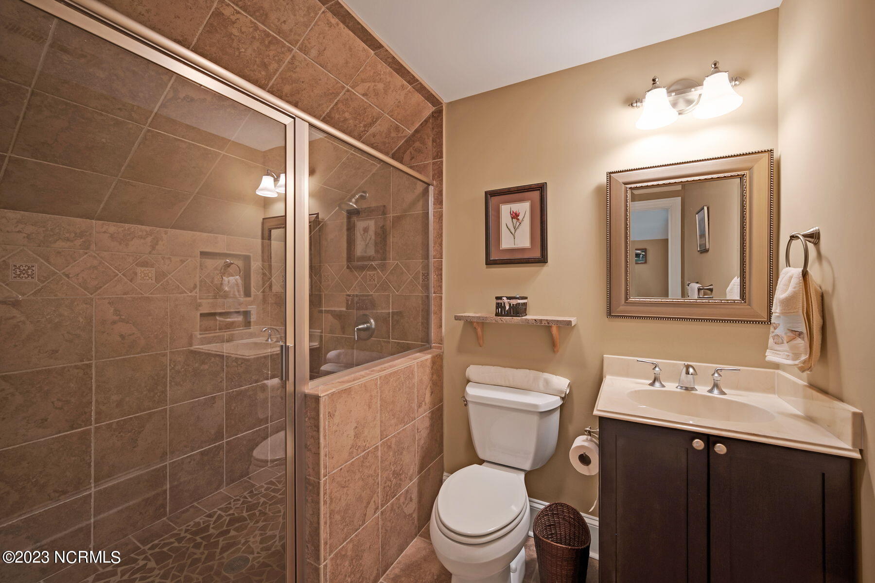 203 Rappahannock Drive Chocowinity, NC 27817 - Photo 46 of 51 046 3rd Bathroom