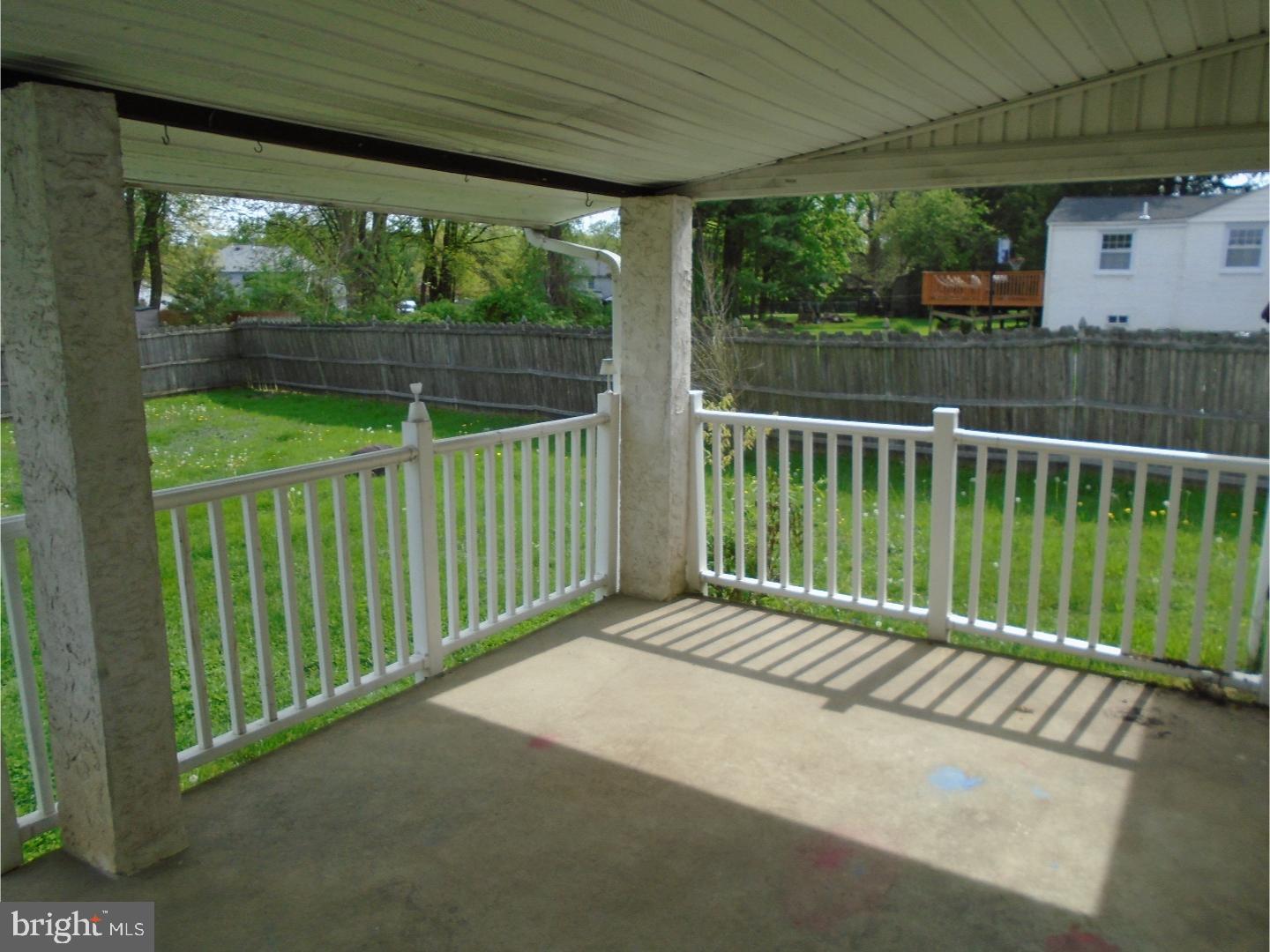 2423 Larkin Road Marcus Hook, PA 19061 - Photo 9 of 11 Porch