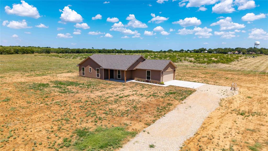 507 Crusher Road Jacksboro, TX 76458 - Photo 2 of 28