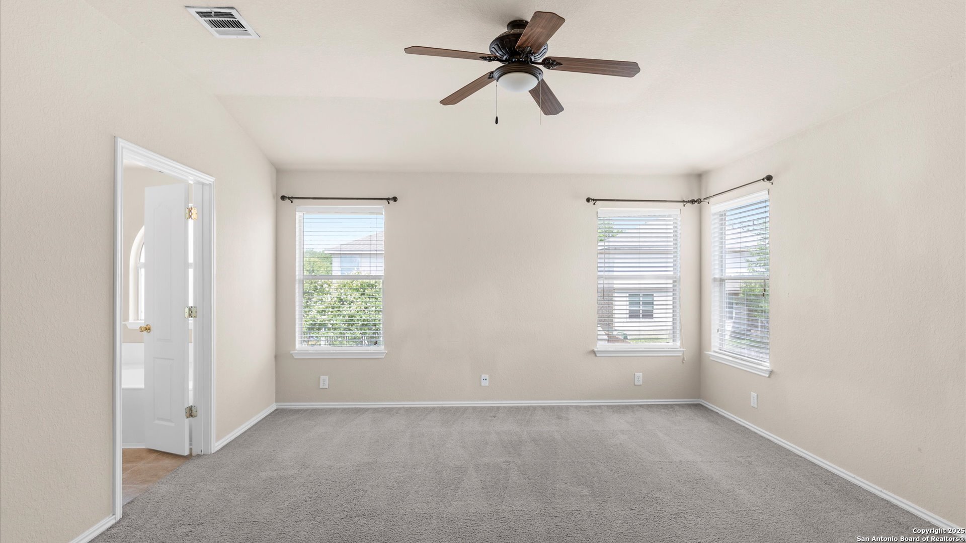 128 Pilot Cibolo, TX 78108 - Photo 17 of 22 a view of room with hardwood ceiling fan