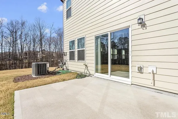 $2,295 | 1195 Chestnut Bluff Run, Apex, NC 27502