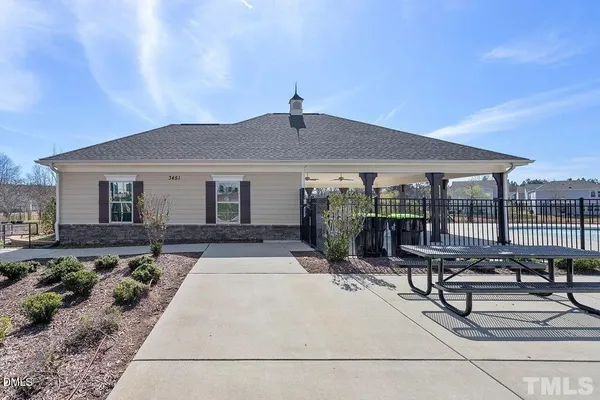 $2,295 | 1195 Chestnut Bluff Run, Apex, NC 27502
