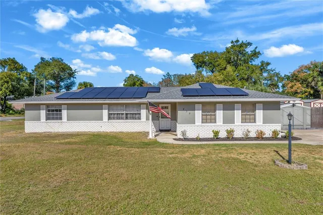 $319,999 | 295 Brooklyn Avenue, Orange City, FL 32763