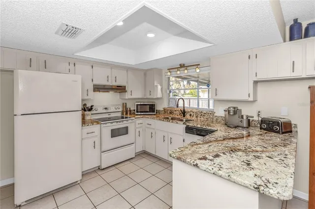 $319,999 | 295 Brooklyn Avenue, Orange City, FL 32763