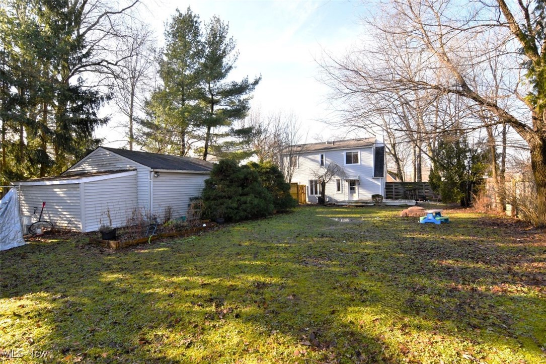1361 Dorsh Road Cleveland, OH 44121 - Photo 37 of 38 Gallery Image 37