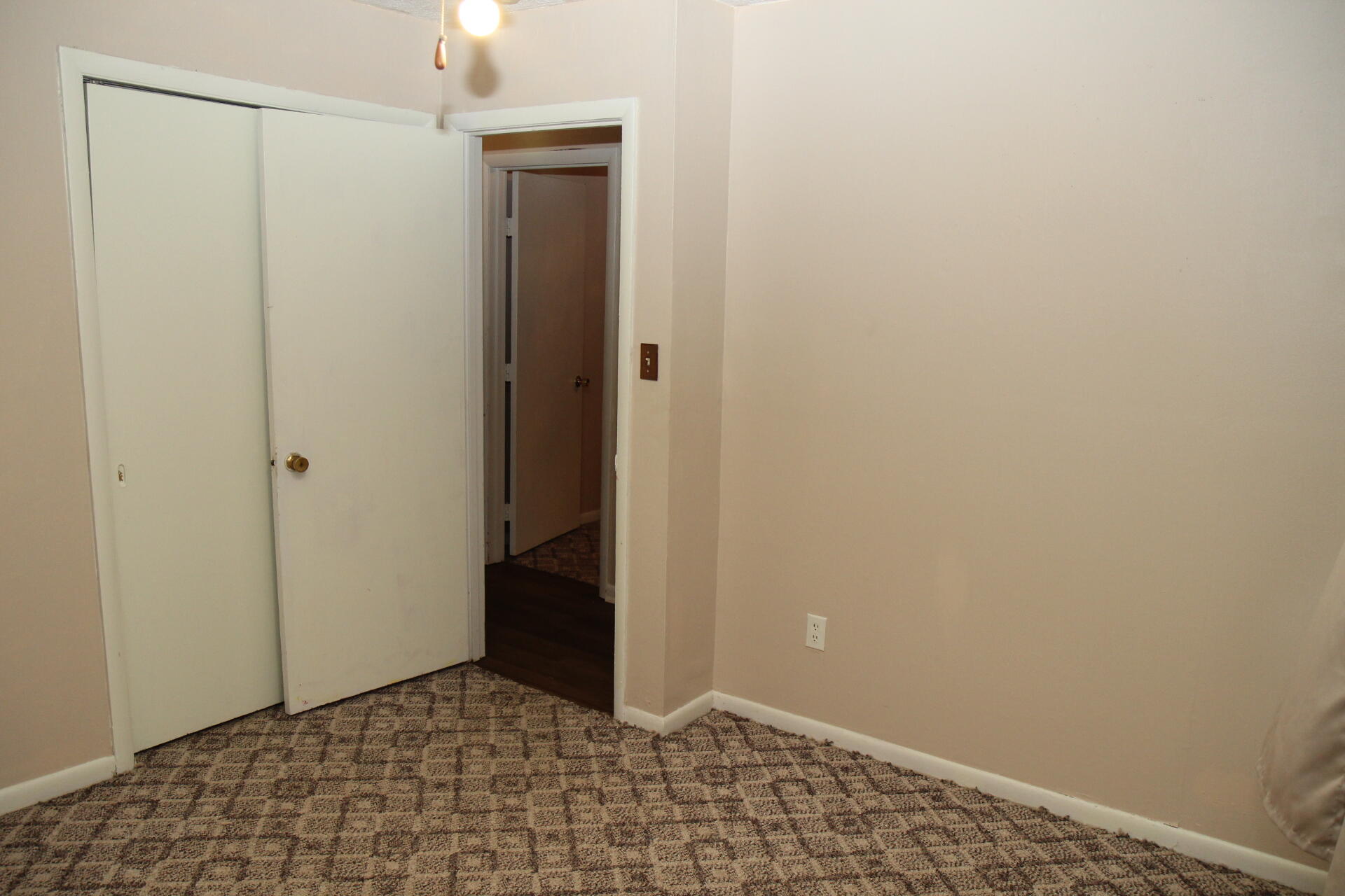 1032 Wisemantown Road Irvine, KY 40336 - Photo 16 of 32 IMG_4622