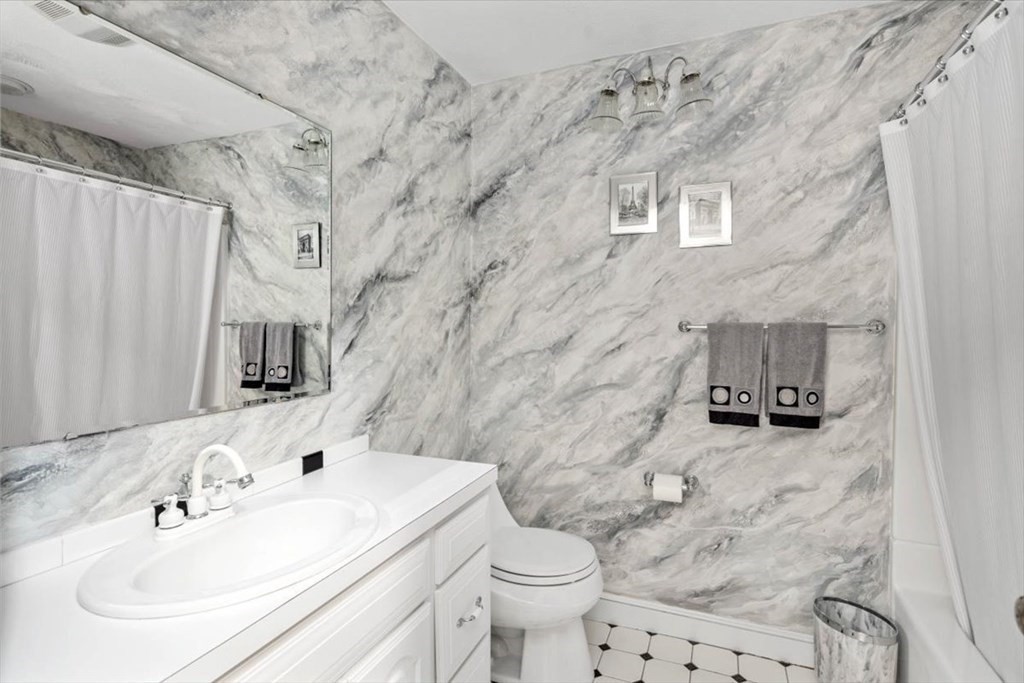 23 Harvest Lane Hingham, MA 02043 - Photo 16 of 24