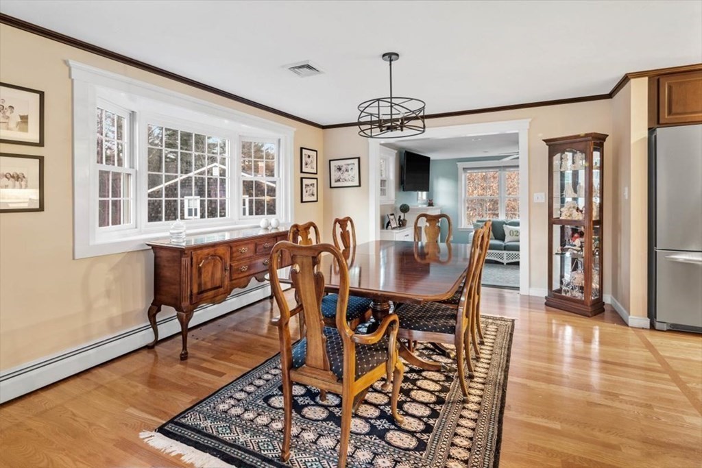 23 Harvest Lane Hingham, MA 02043 - Photo 4 of 24