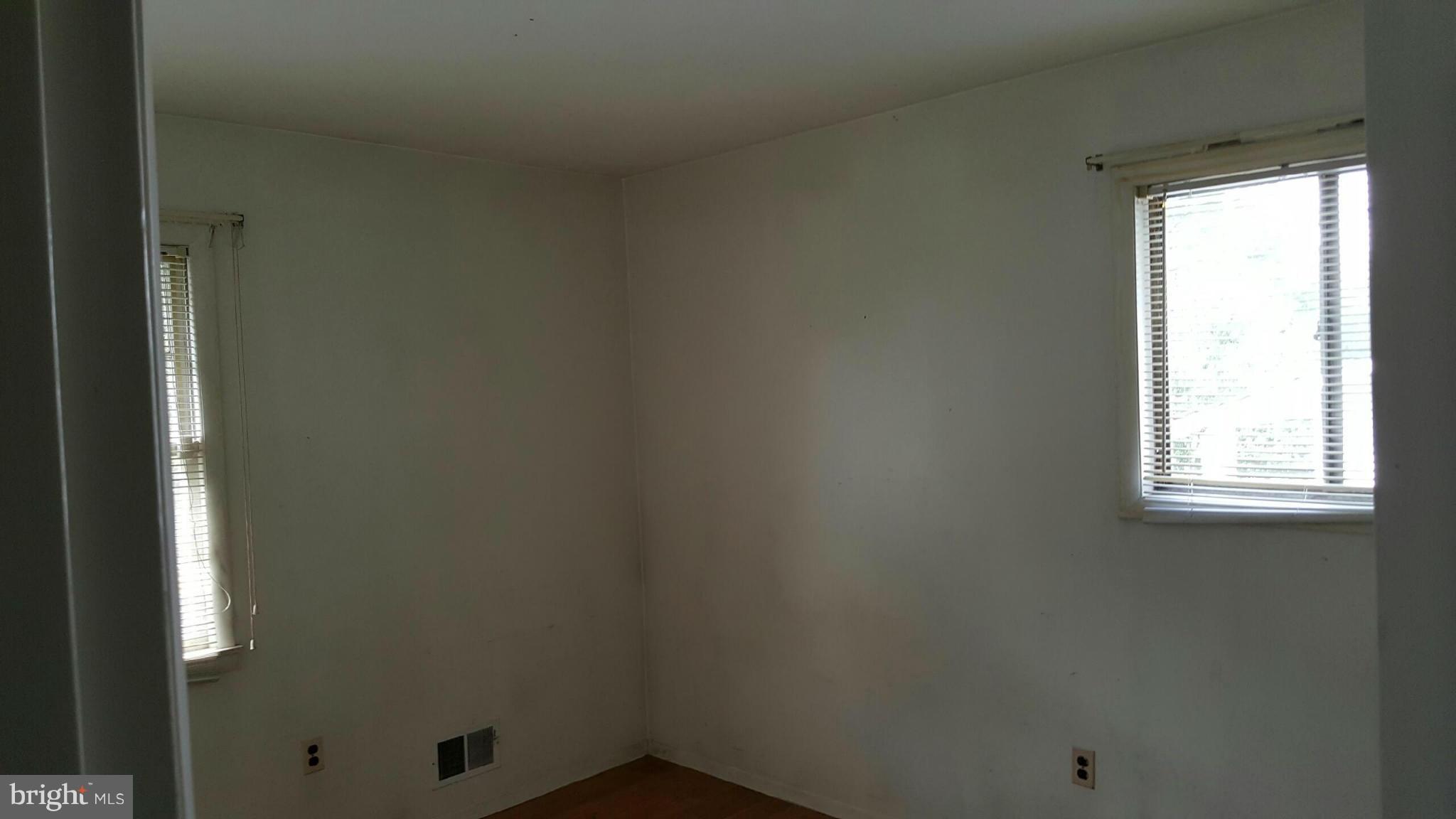 4409 Havelock Road Lanham, MD 20706 - Photo 12 of 22 2nd bedroom