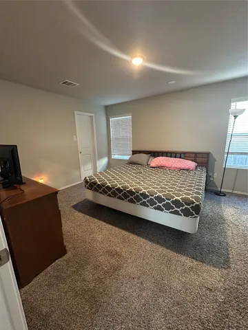 $1,575 | 411 Armstrong Street, Houston, TX 77029