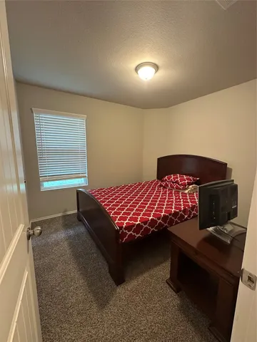 $1,575 | 411 Armstrong Street, Houston, TX 77029