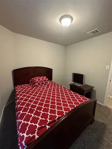 $1,575 | 411 Armstrong Street, Houston, TX 77029