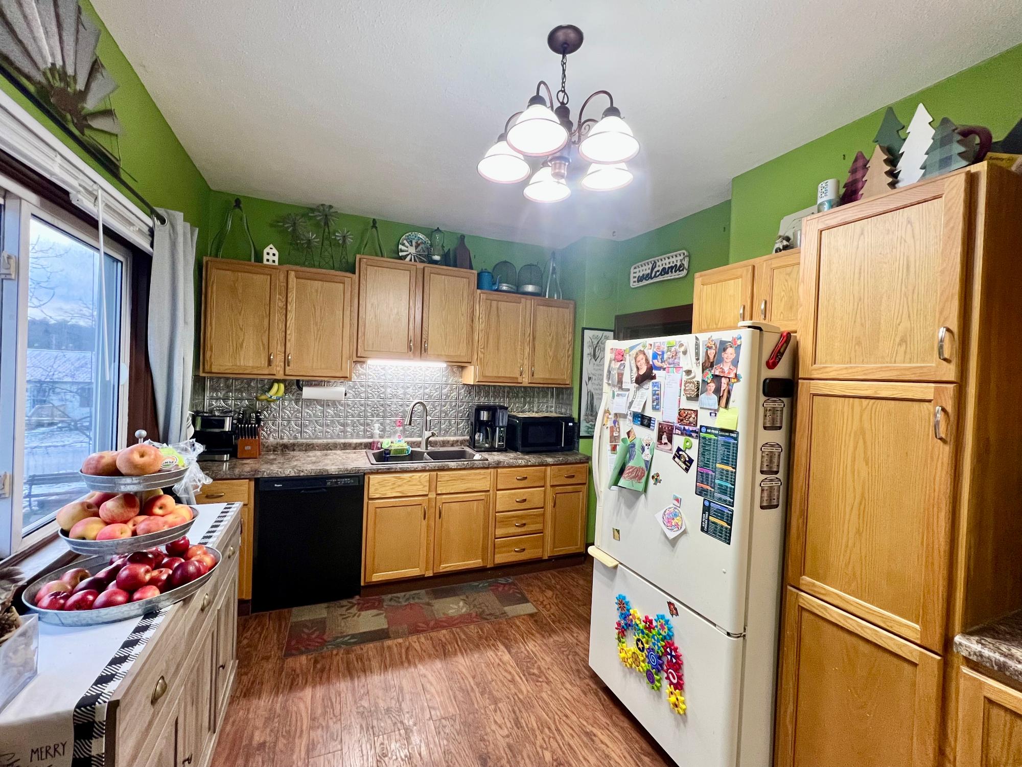 909 Wabash Street Rhinelander, WI 54501 - Photo 3 of 20 Gallery Image 3