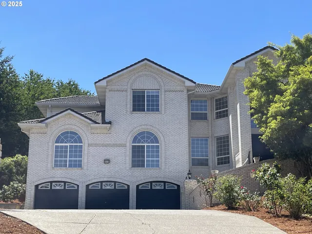 $1,200,000 | 2650 Hoo Doo Drive Northwest, Salem, OR 97304