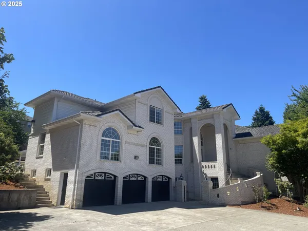 $1,200,000 | 2650 Hoo Doo Drive Northwest, Salem, OR 97304