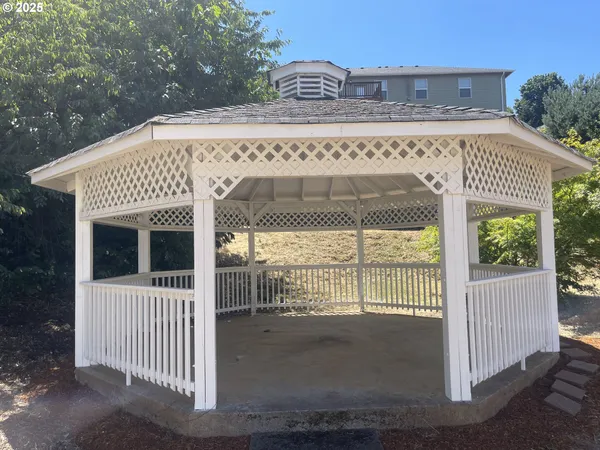 $1,200,000 | 2650 Hoo Doo Drive Northwest, Salem, OR 97304