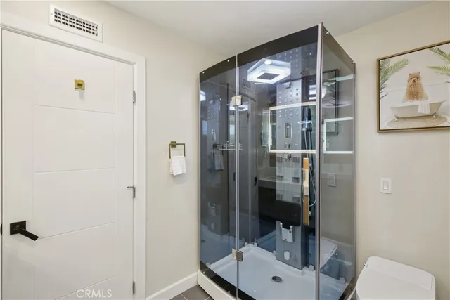 $1,489,000 | 1533 West San Lorenzo Avenue, Santa Ana, CA 92704