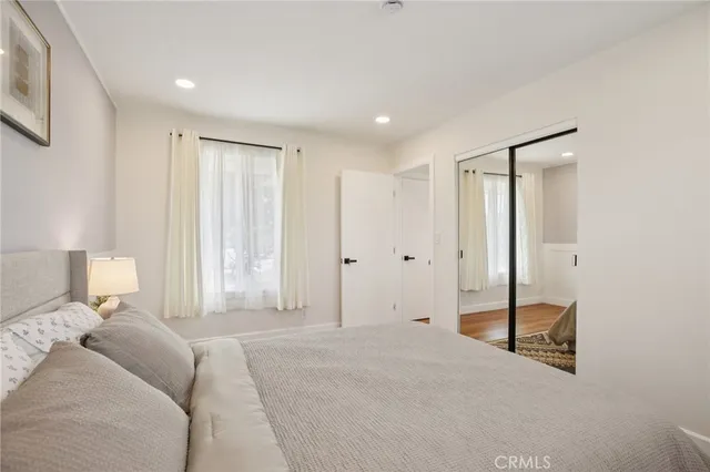 $1,568,000 | 1533 West San Lorenzo Avenue, Santa Ana, CA 92704