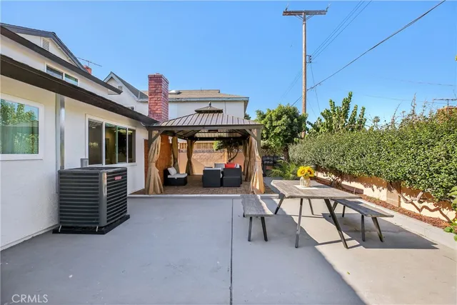 $1,489,000 | 1533 West San Lorenzo Avenue, Santa Ana, CA 92704