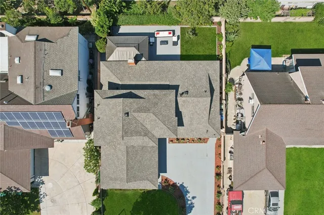 $1,568,000 | 1533 West San Lorenzo Avenue, Santa Ana, CA 92704