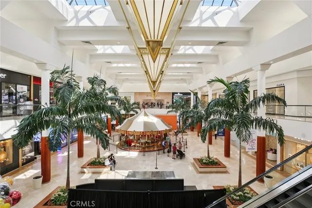 $1,568,000 | 1533 West San Lorenzo Avenue, Santa Ana, CA 92704