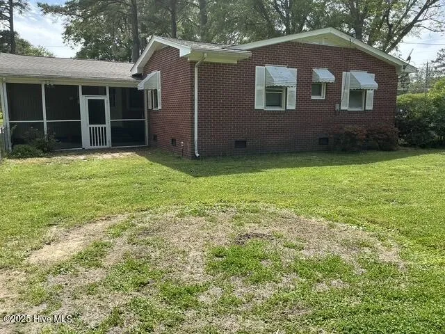 $1,800 | 355 McCrae Street, Grifton, NC 28530