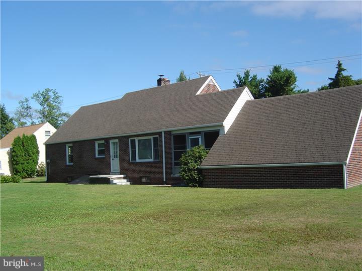 930 Buchert Road Pottstown, PA 19464 - Photo 4 of 13 Exterior Back