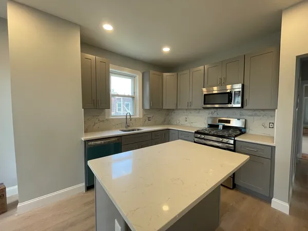 $3,600 | 44 Ashley Street, Unit 2, Boston, MA 02128