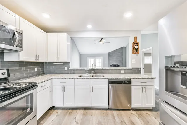 $310,000 | 3102 Stacy Lane, Deer Park, TX 77536