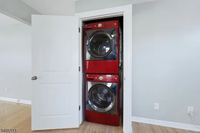 a view of living room washer and dryer