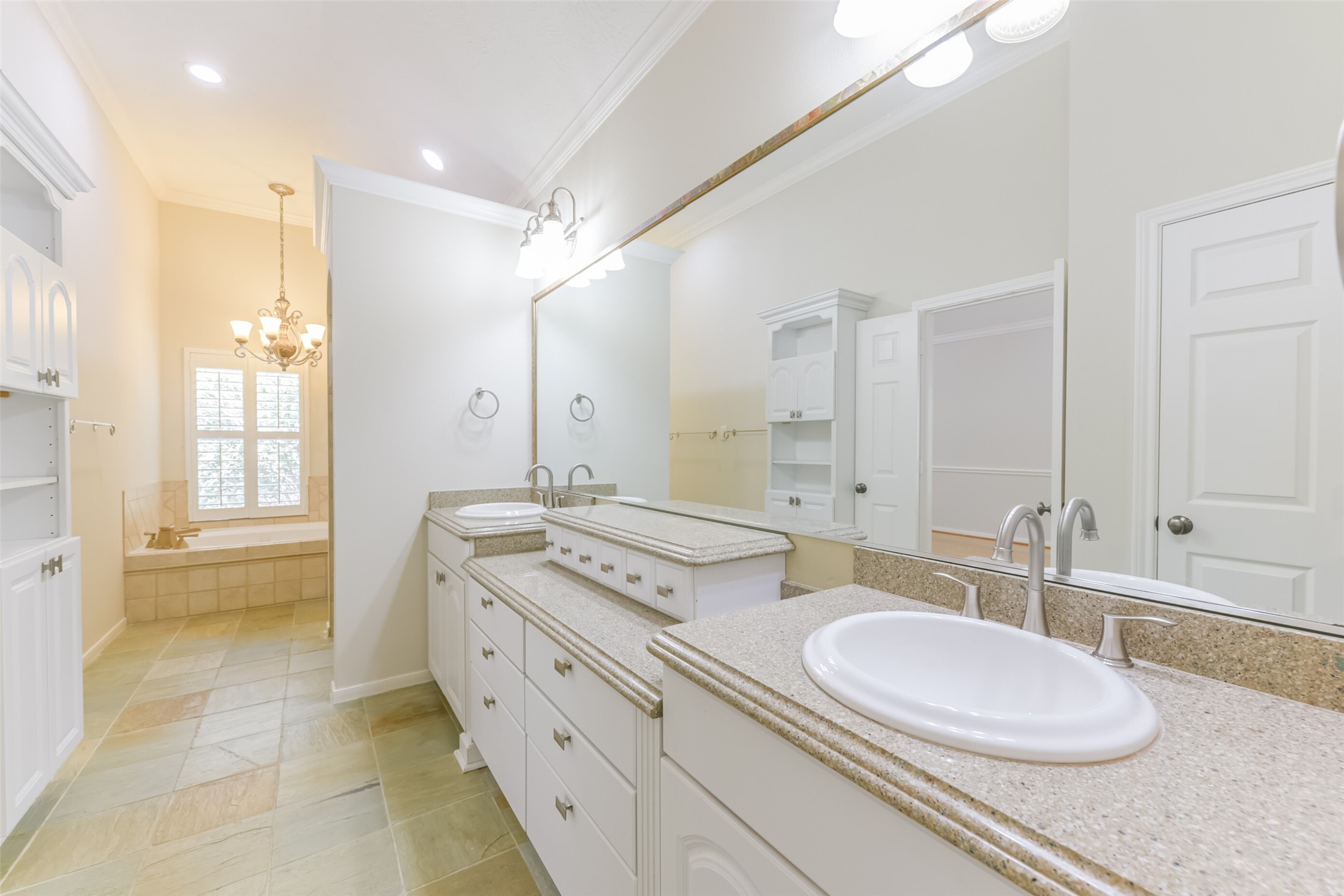 618 Detering Street Houston, TX 77007 - Photo 31 of 42