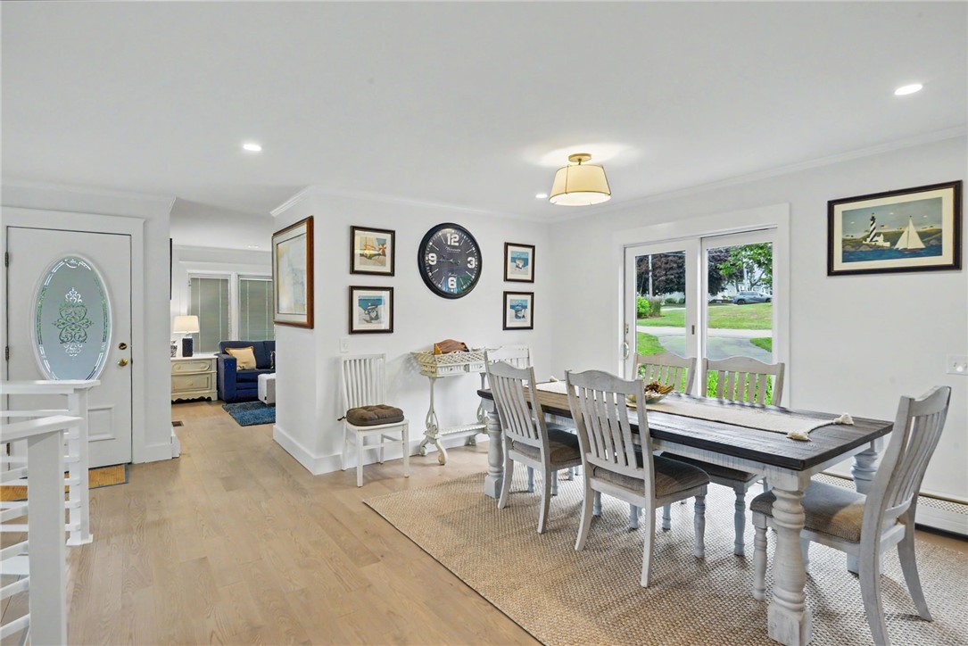 20 Roxbury Road Narragansett, RI 02882 - Photo 13 of 42