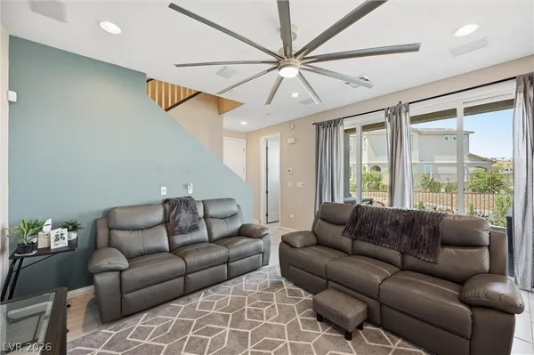 $480,000 | 152 Kimberlite Drive, Henderson, NV 89011