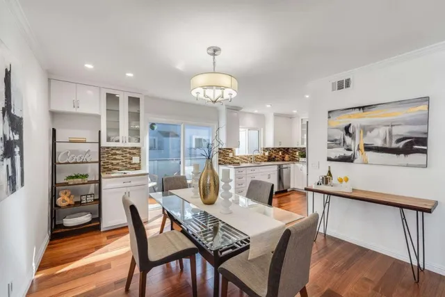 $1,088,000 | 813 Montgomery Street, Mountain View, CA 94041