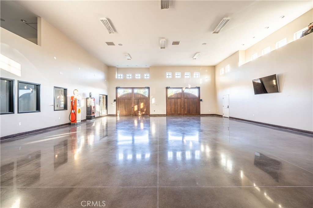 24195 Spencer Butte Drive Perris, CA 92570 - Photo 7 of 60