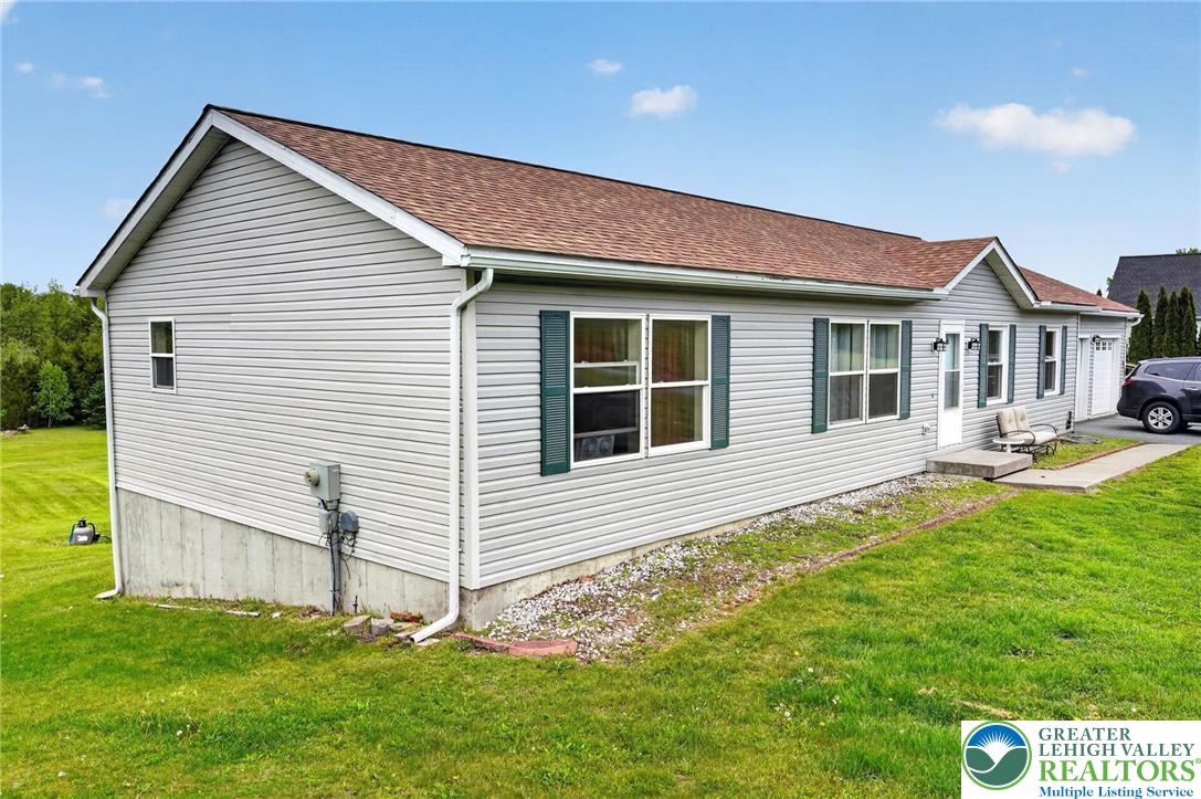 544 Bauer Road Bath, PA 18014 - Photo 42 of 47