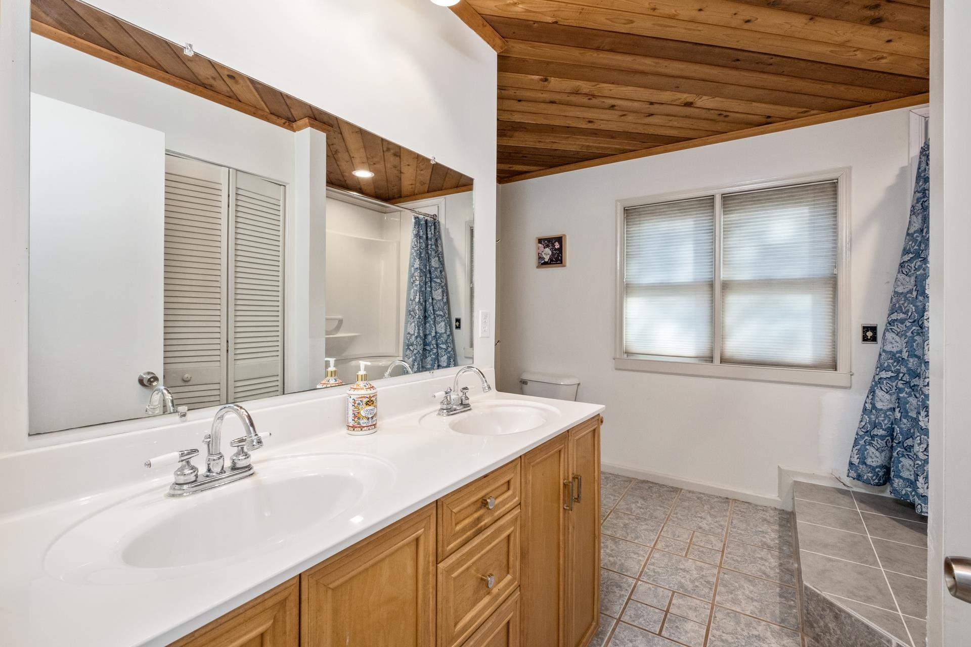 66 Samuel Bears Road Weyers Cave, VA 24486 - Photo 21 of 48 Gallery Image 21