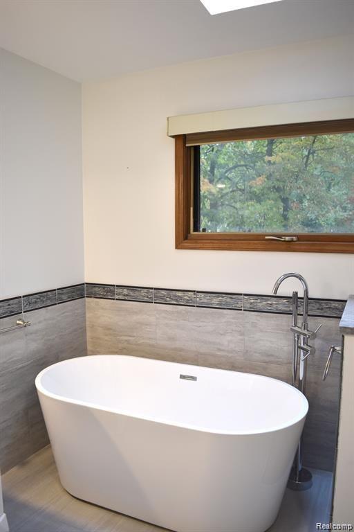 1312 Kingspath Drive Rochester Hills, MI 48306 - Photo 17 of 31