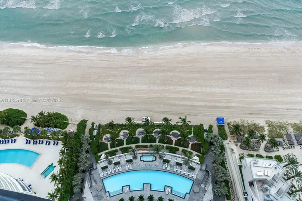 $29,900 | 18555 Collins Avenue, Unit 4603, Sunny Isles Beach, FL 33160