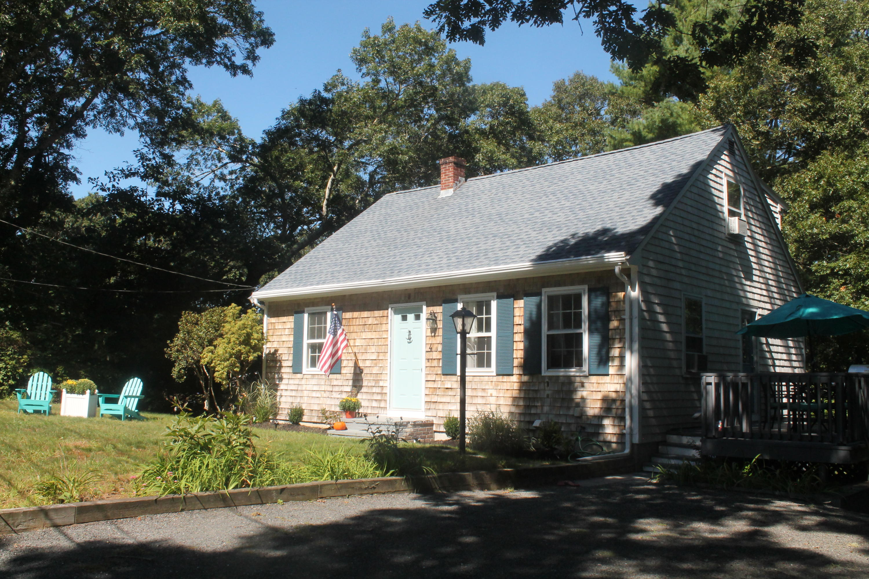 4 Frederick Road Falmouth, MA 02540 - Photo 3 of 27